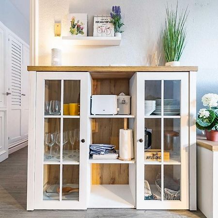76-Lovely Beach Front Apartment In 푸엔히롤라 외부 사진