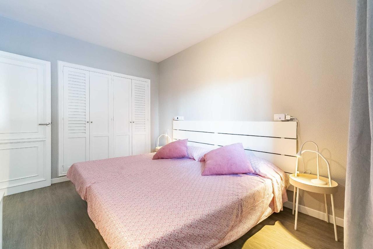 76-Lovely Beach Front Apartment In 푸엔히롤라 외부 사진